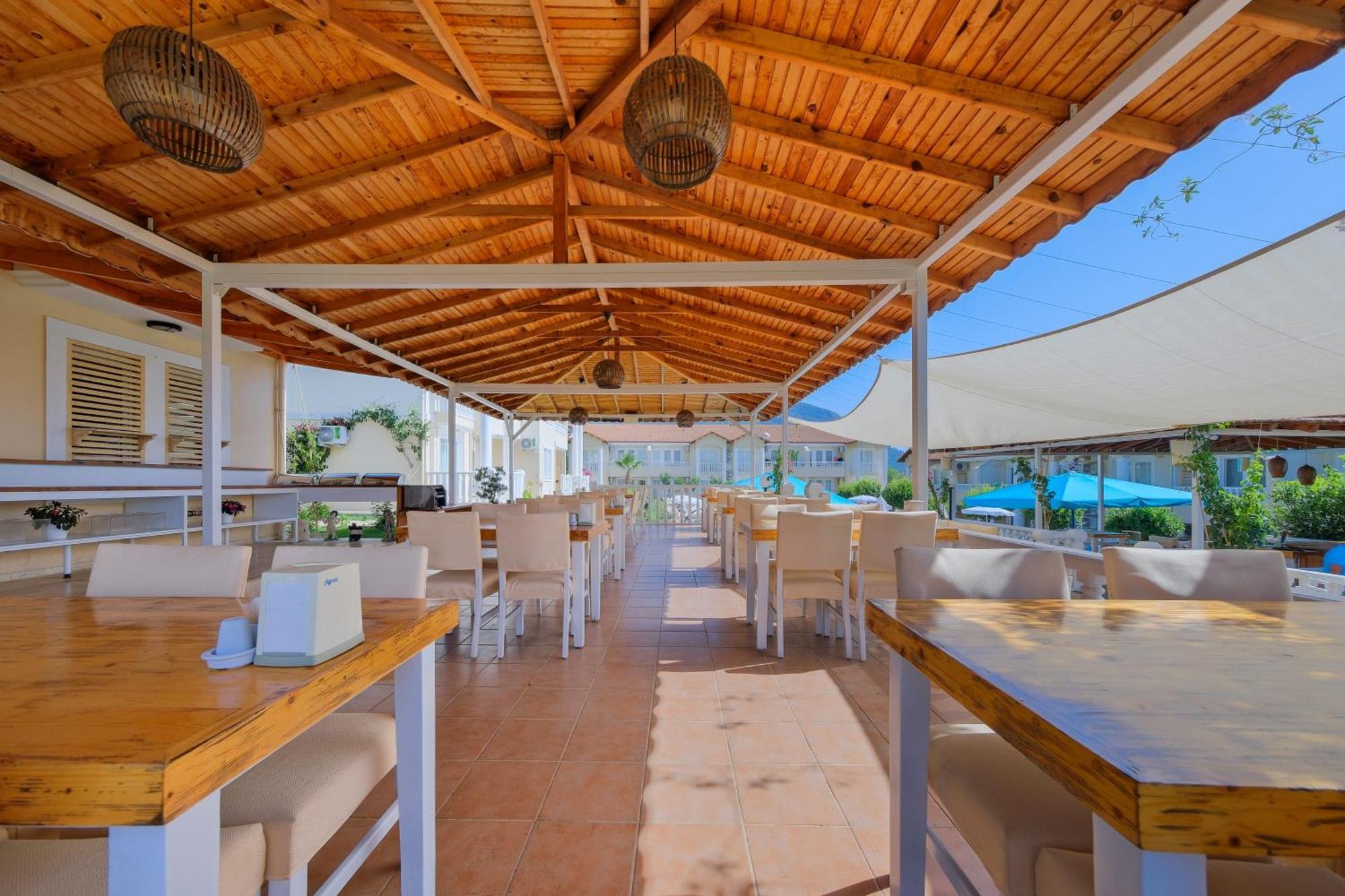 Larimar Suite Hotel Ölüdeniz Zewnętrze zdjęcie